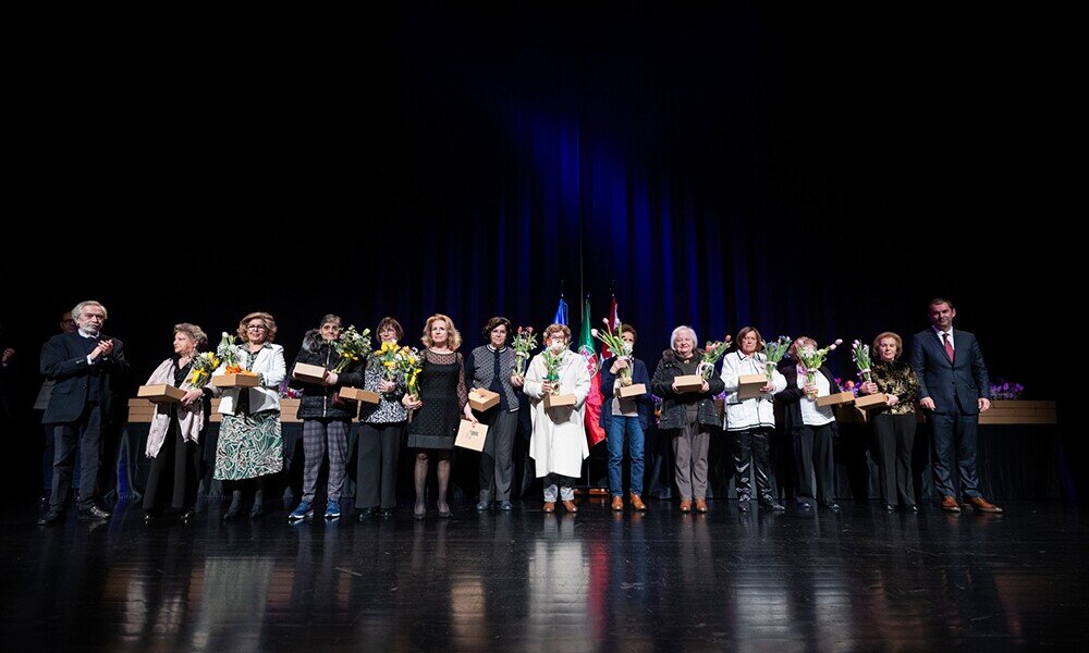 Noticias_interiordiawoman