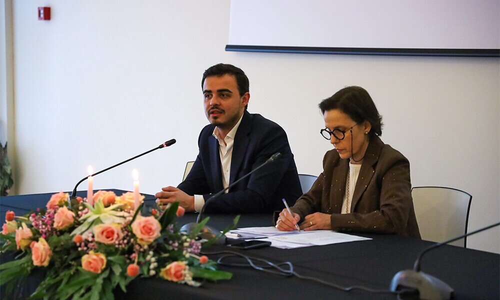 Vice-presidente do Munic&iacute;pio do Peso da R&eacute;gua na mesa de abertura do semin&aacute;rio